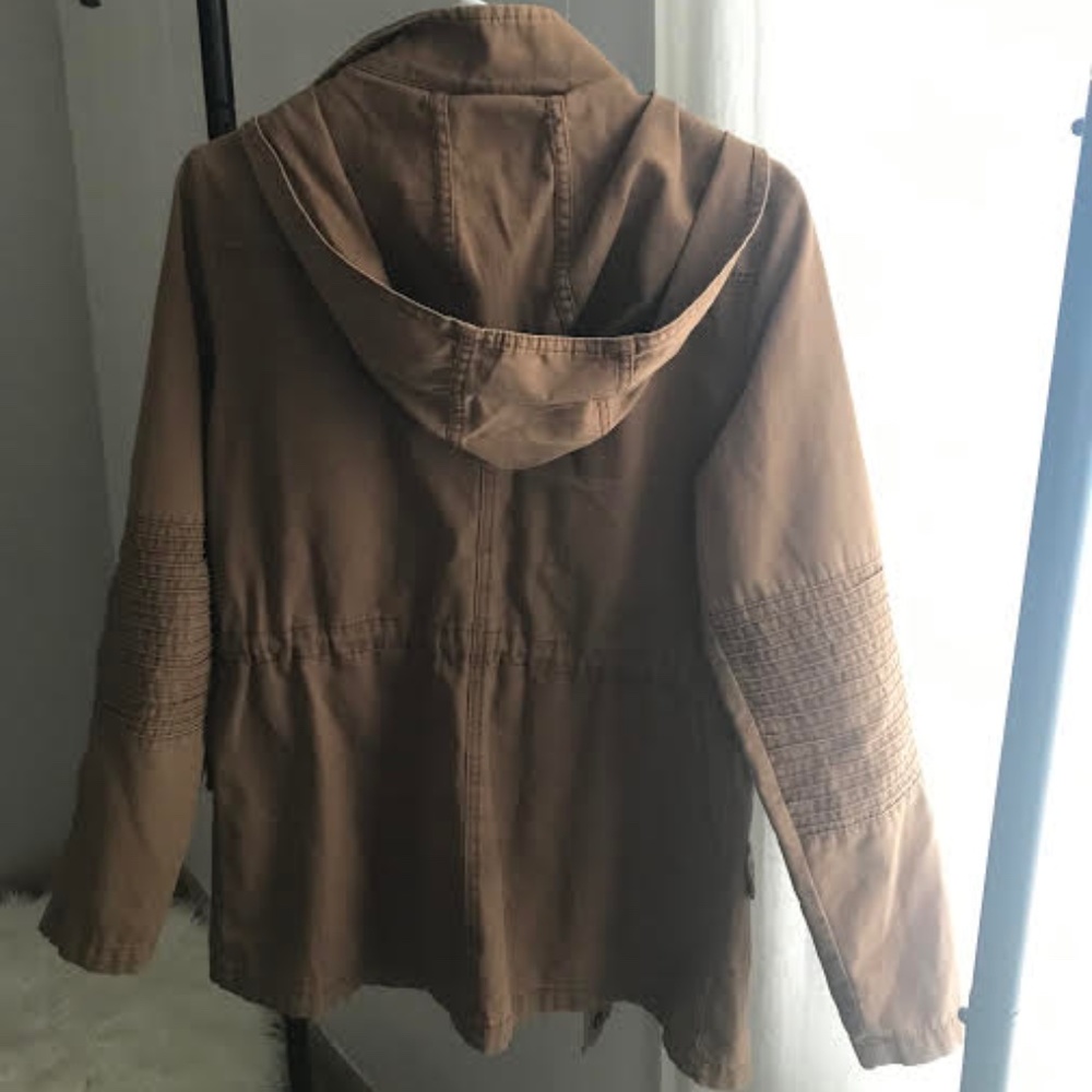 Jacket - Picture 2 of 3